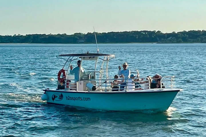 a small boat in a body of water